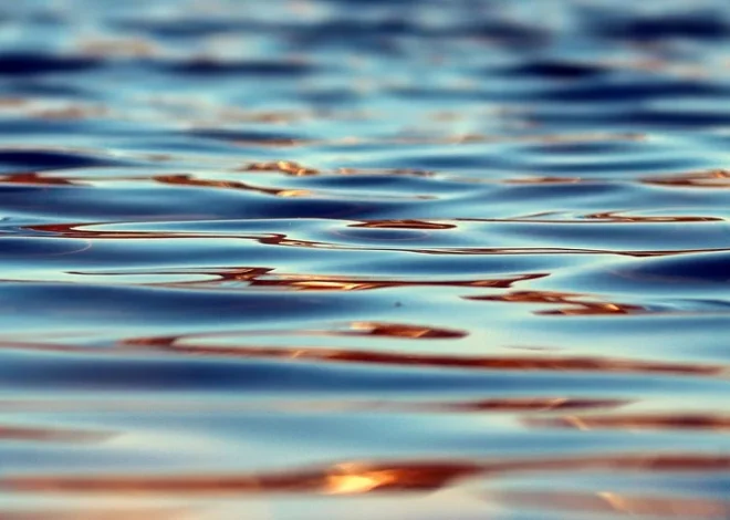 Potrójnie skręcane sznurki: trwałość i styl w makramie