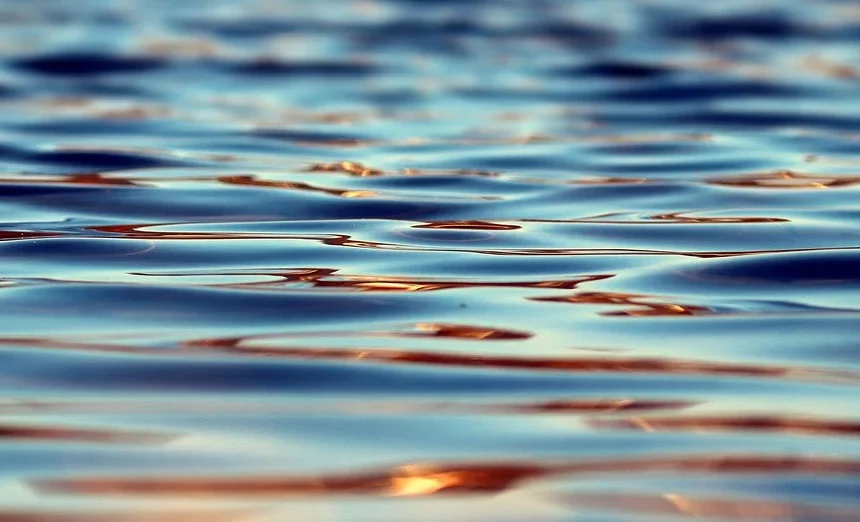 Potrójnie skręcane sznurki: trwałość i styl w makramie