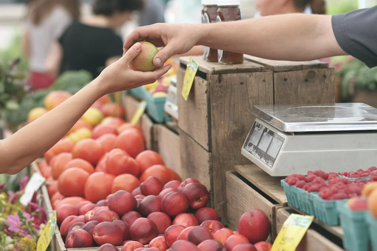 Parasole i gadżety reklamowe, które ożywią każdy namiot handlowy